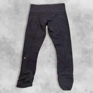 Lululemon Cropped Leggings Side Pockets Ruched Ankle 23" Inseam Black Women's 4